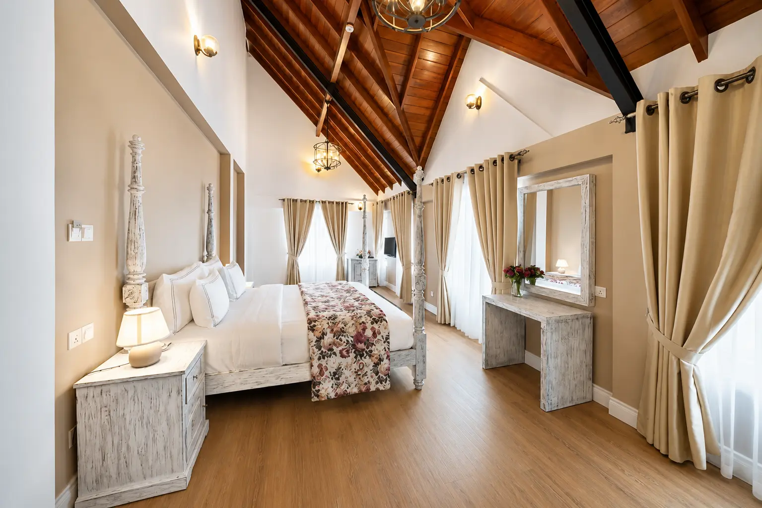 Suite Room bedroom at Pedro Barn Hotel